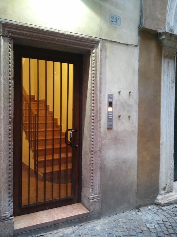 Vecchia Verona Rooms & Apartments Rum bild