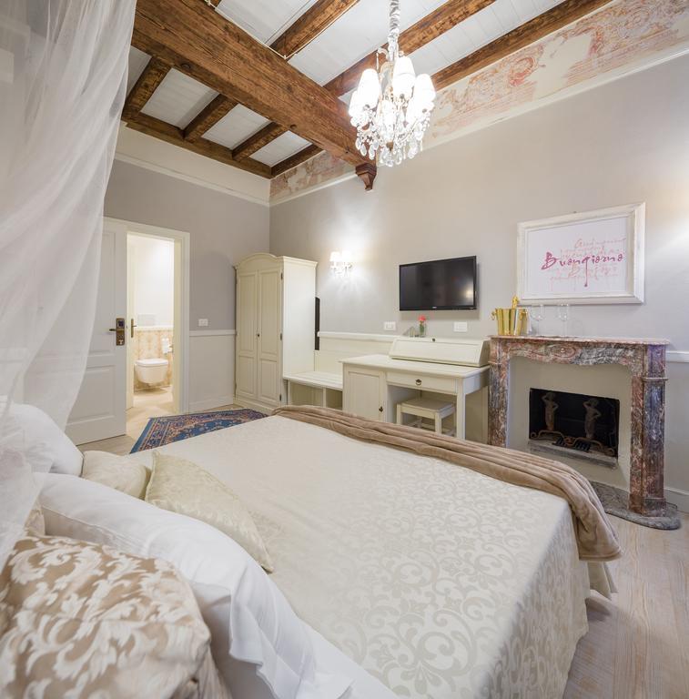 Vecchia Verona Rooms & Apartments Exteriör bild