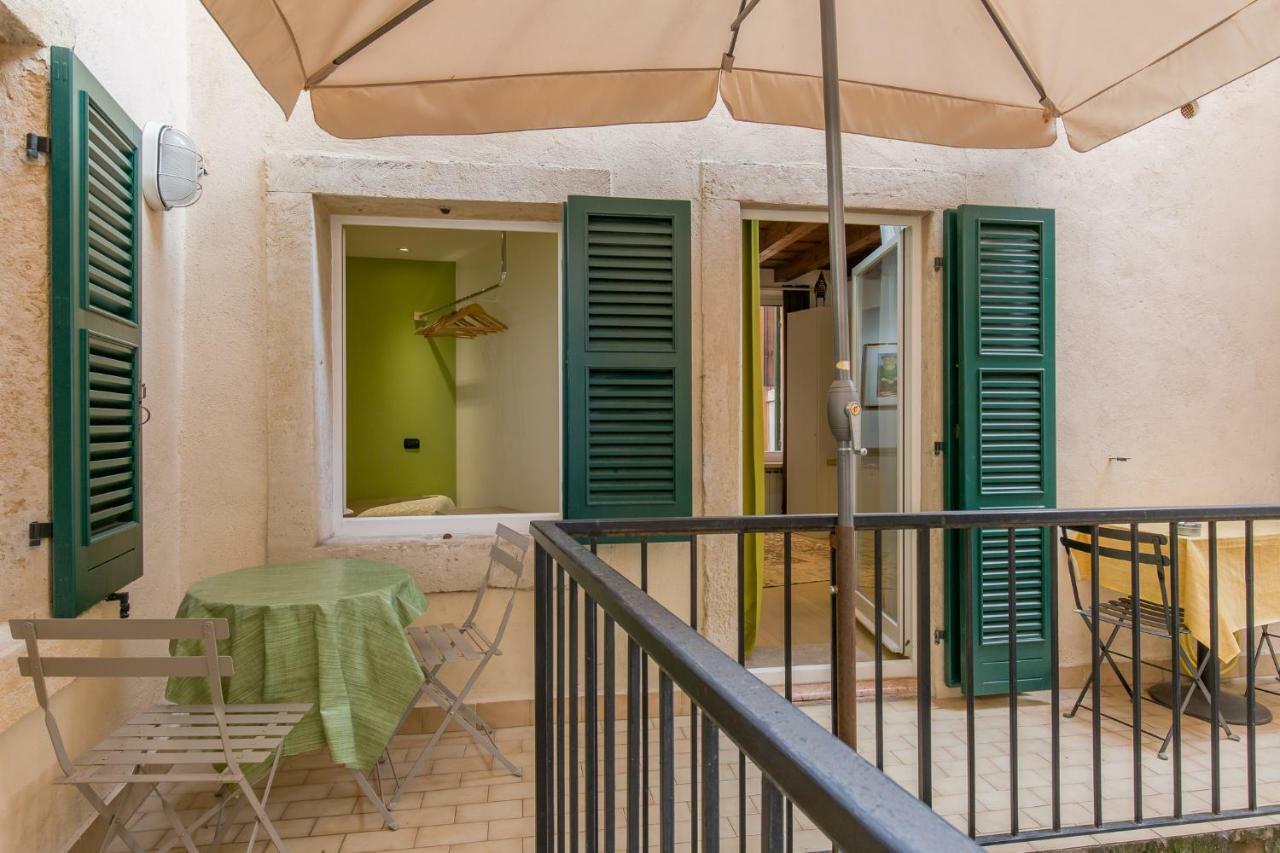 Vecchia Verona Rooms & Apartments Exteriör bild